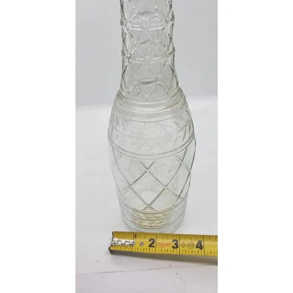 Vintage Bottle Decorative Diamond Lattice Embossed Pattern Decanter Wines Canada - Picture 7 of 7